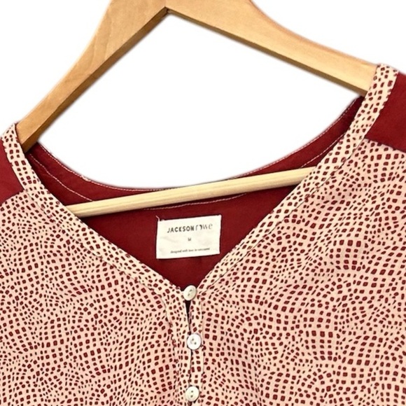 Jackson Rowe M GUC Red and White Patterned dress ruffled bottom - Picture 5 of 13